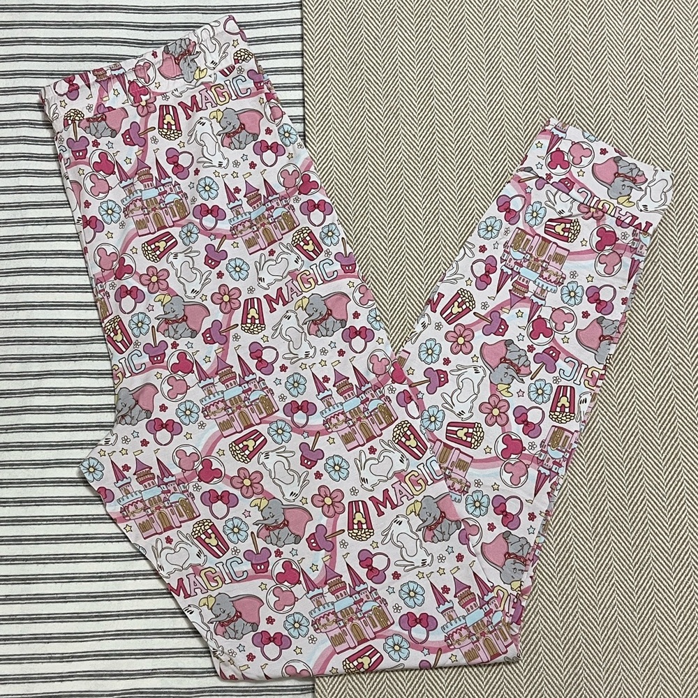 NWOT Disney Bamboo Joggers Lounge Pants Disney World Dumbo Mickey Balloons Small